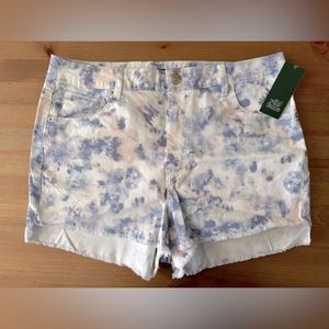 Offers Welcome! NWT High Rise Lavender + White Denim Cut Off Shorts - Wild Fable